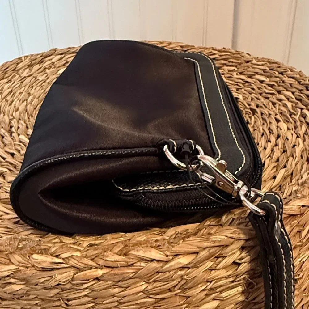 Kathy Van Zeeland Black and Tan Women's Clutch & Mirror - NWOT